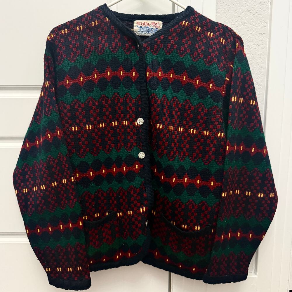 Tally Ho Vintage Red Green Yellow Sweater With Buttons